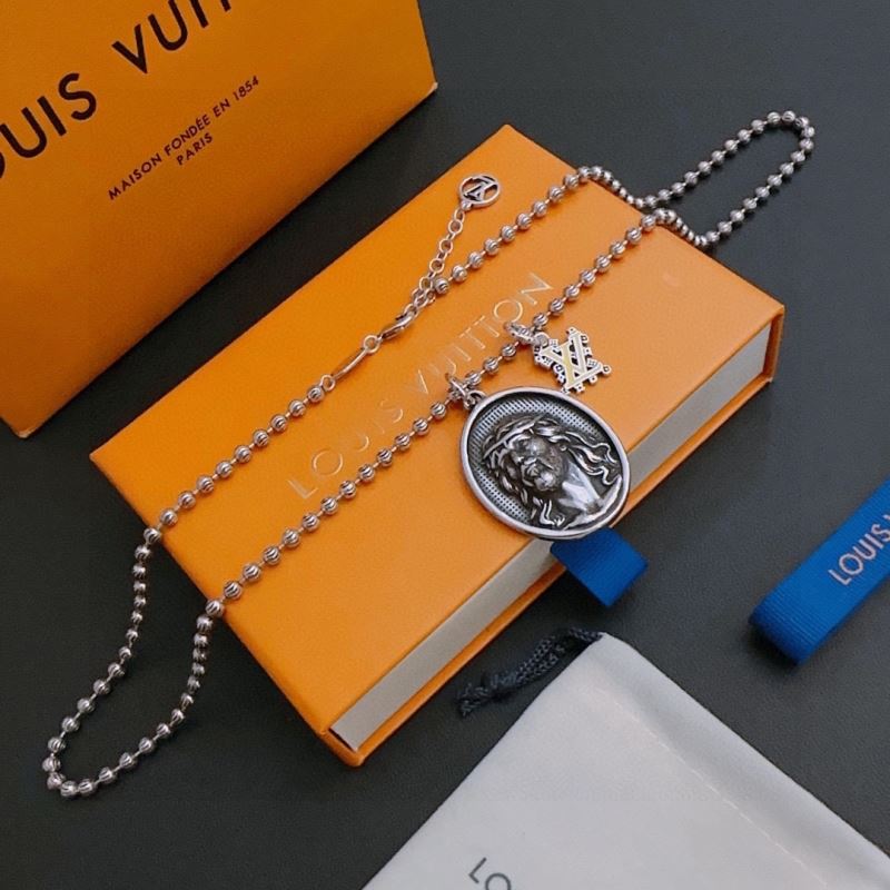 Louis Vuitton Necklaces